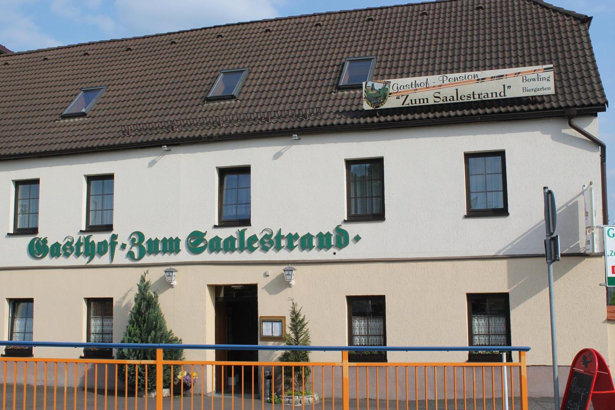 Gasthof & Pension Zum Saalestrand Bad Dürrenberg Exterior foto