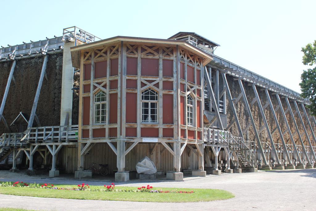 Gasthof & Pension Zum Saalestrand Bad Dürrenberg Exterior foto